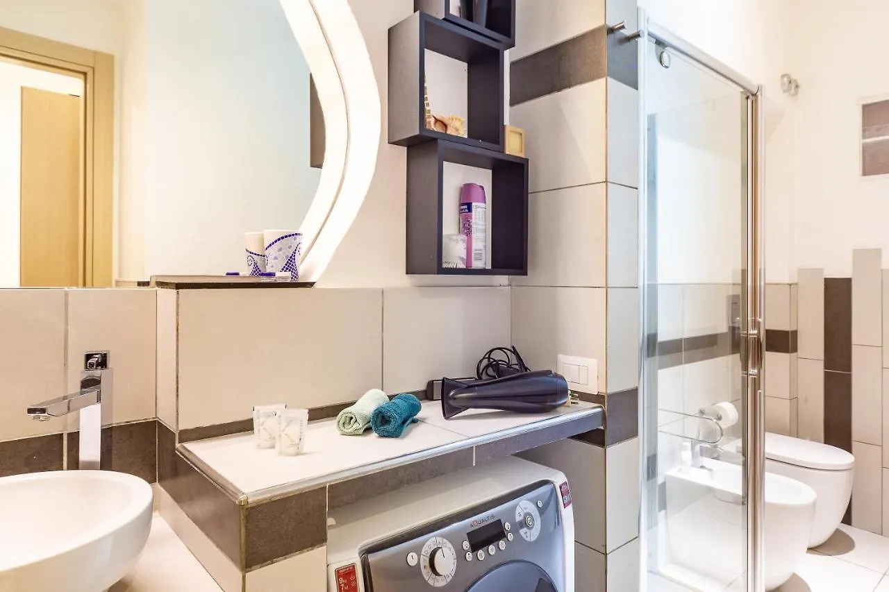 Apartment Saintgregory4 - With Infrared Sauna Milan Italy